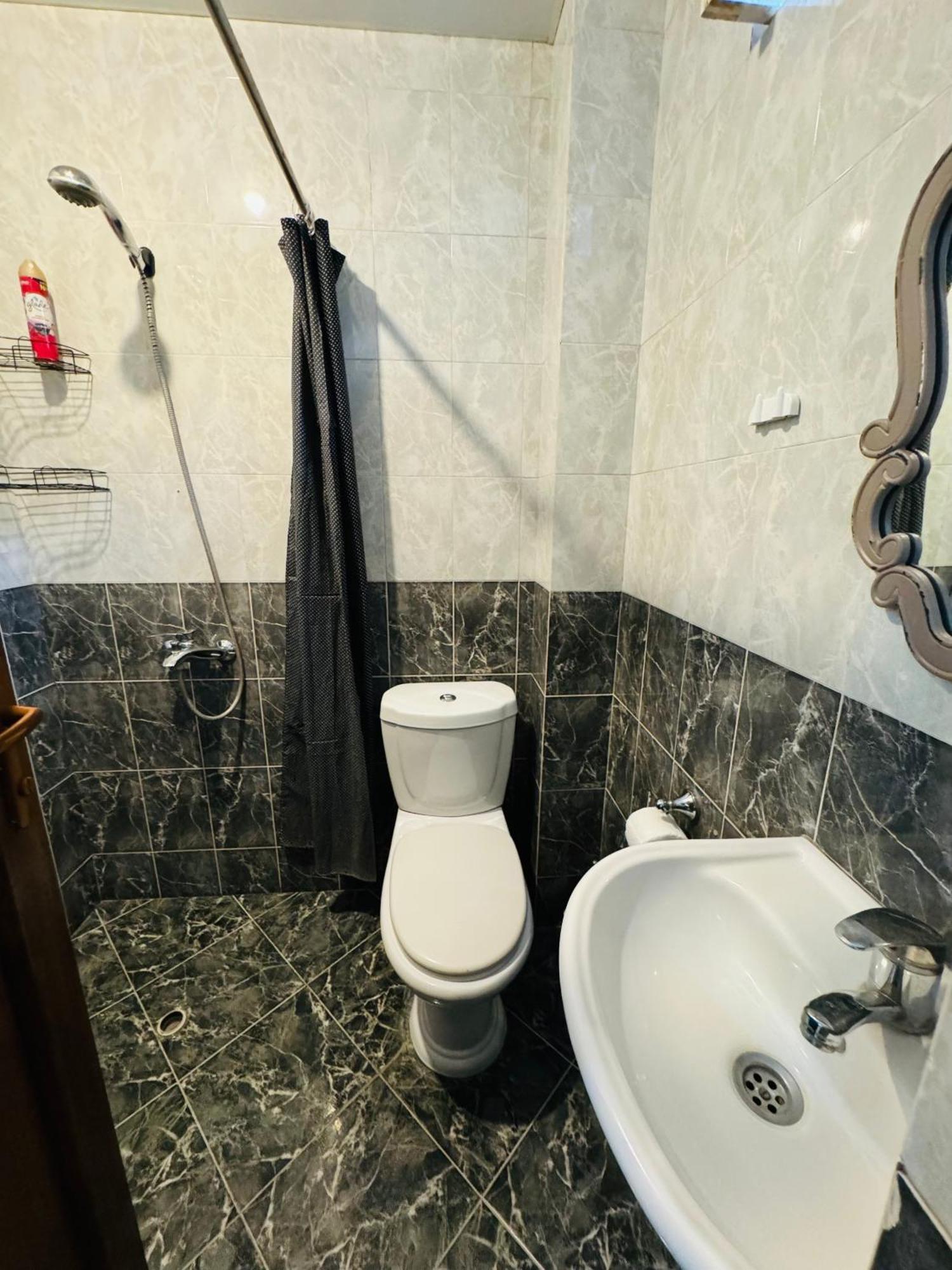Sky Guest House Тбілісі Екстер'єр фото