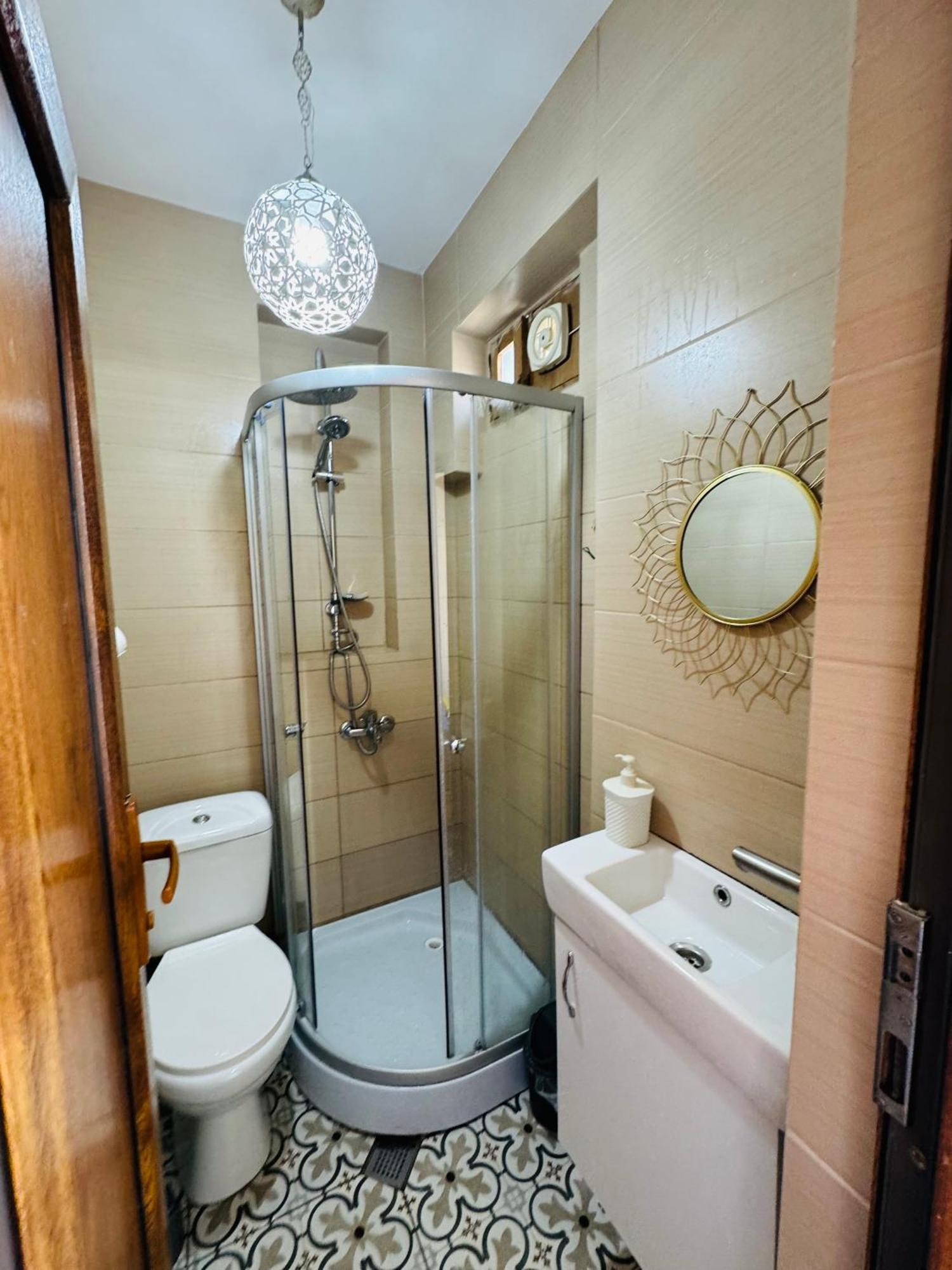 Sky Guest House Тбілісі Екстер'єр фото
