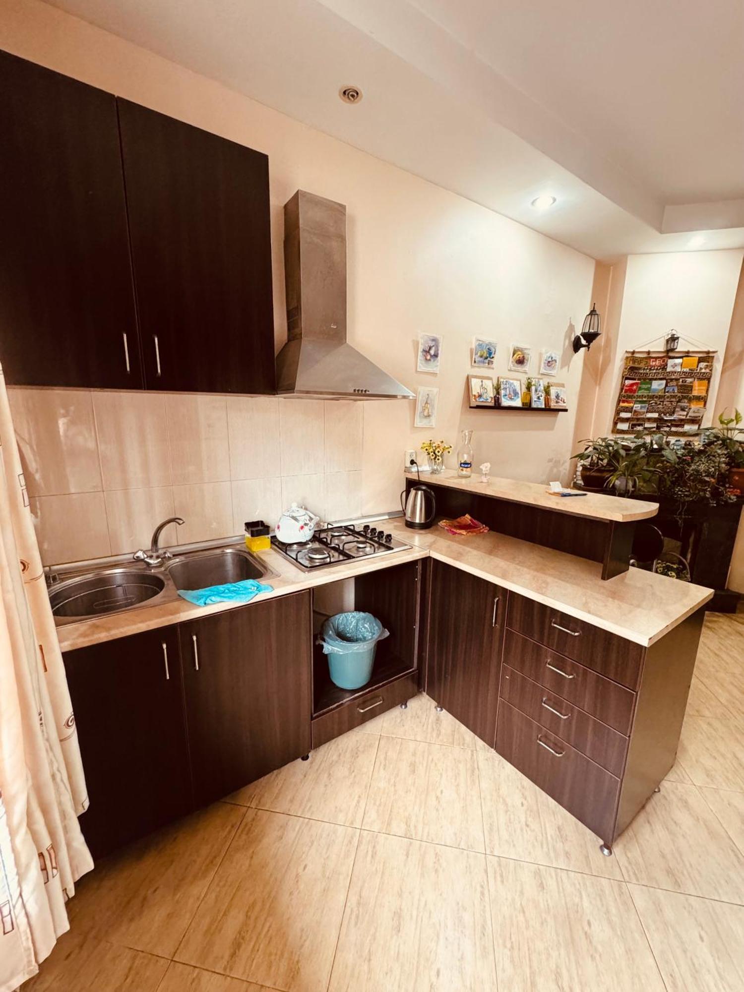 Sky Guest House Тбілісі Екстер'єр фото