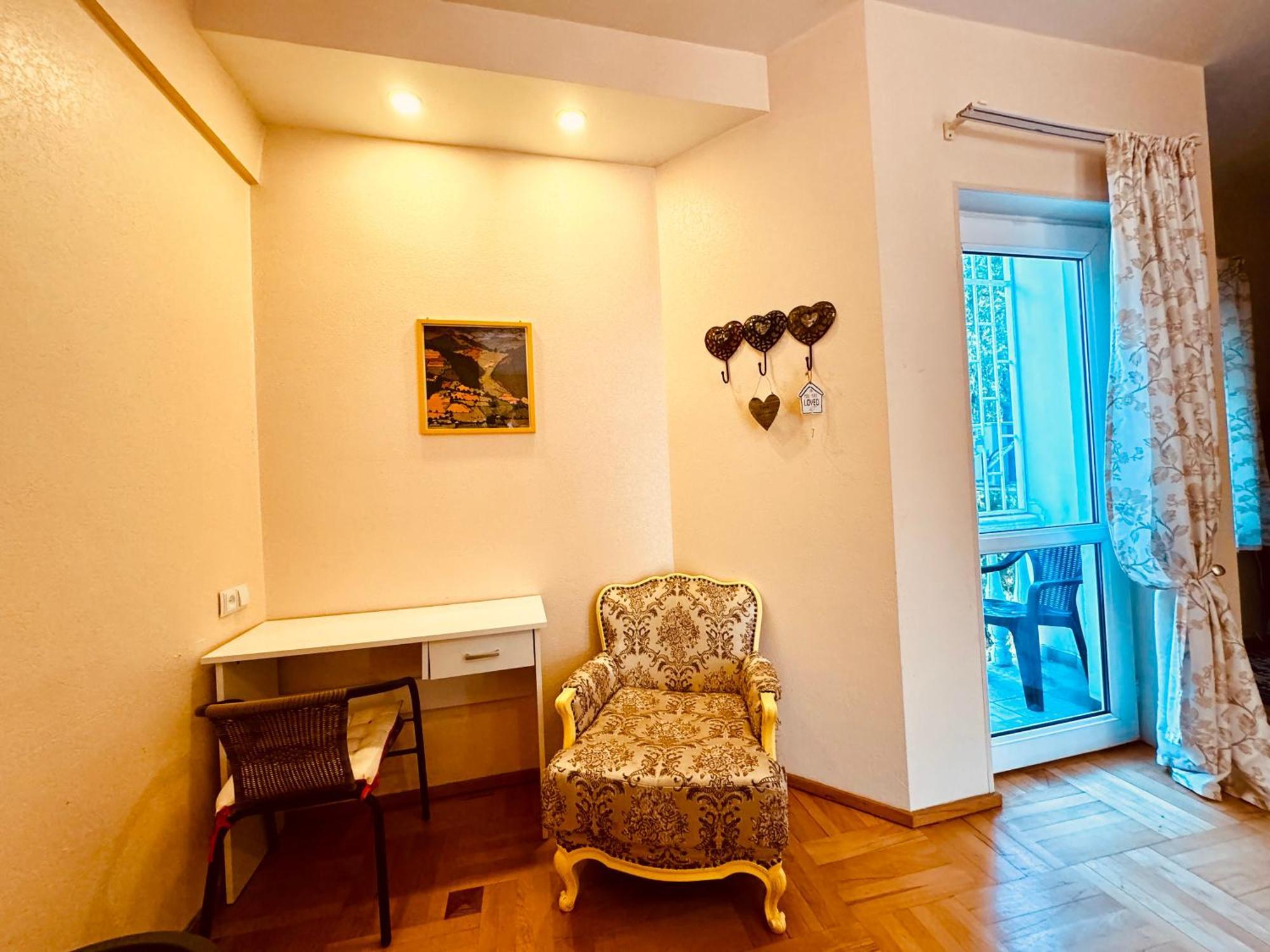 Sky Guest House Тбілісі Екстер'єр фото